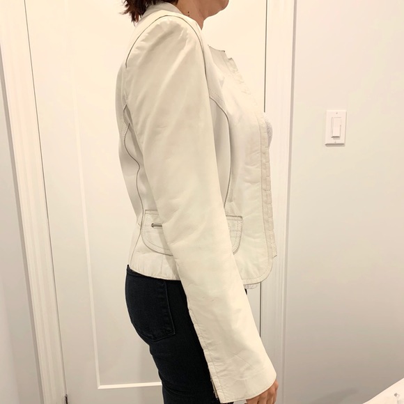 Sexy cropped white leather jacket - Picture 9 of 9